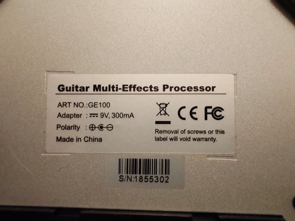 Moore GE100 Box Guitar FX