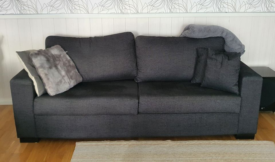 Kasper 3 istuttava sohva