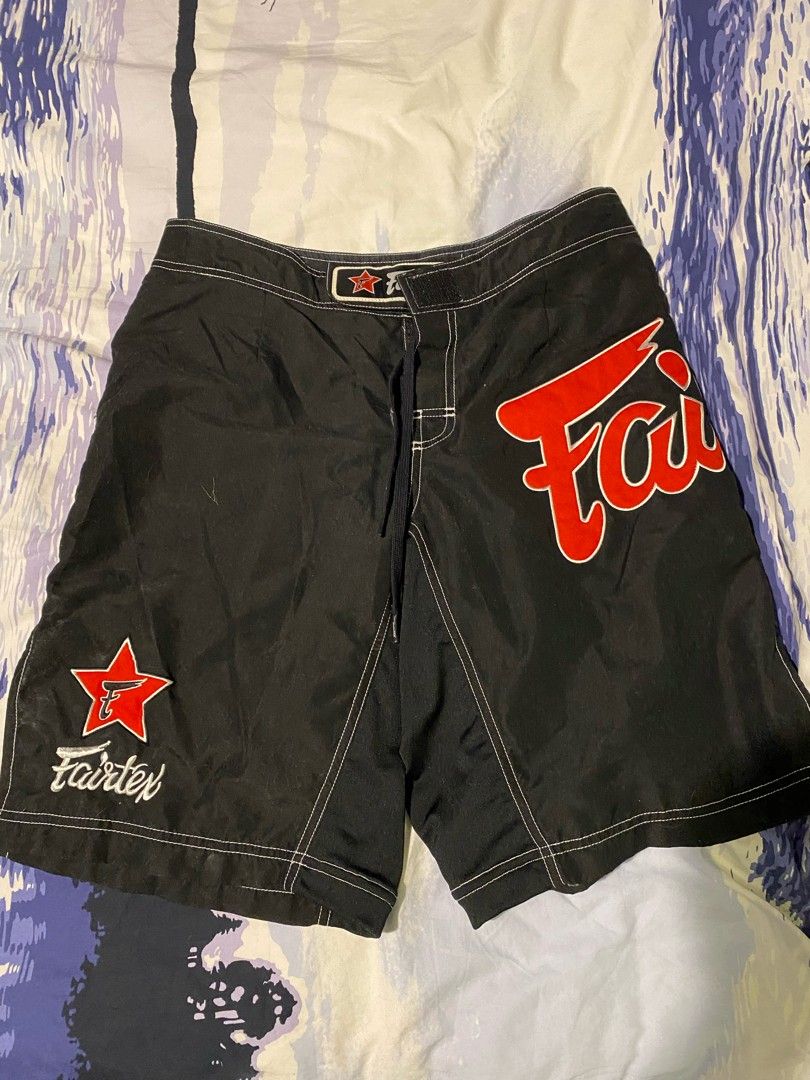 Fairtex kamppailushortsit M-Koko