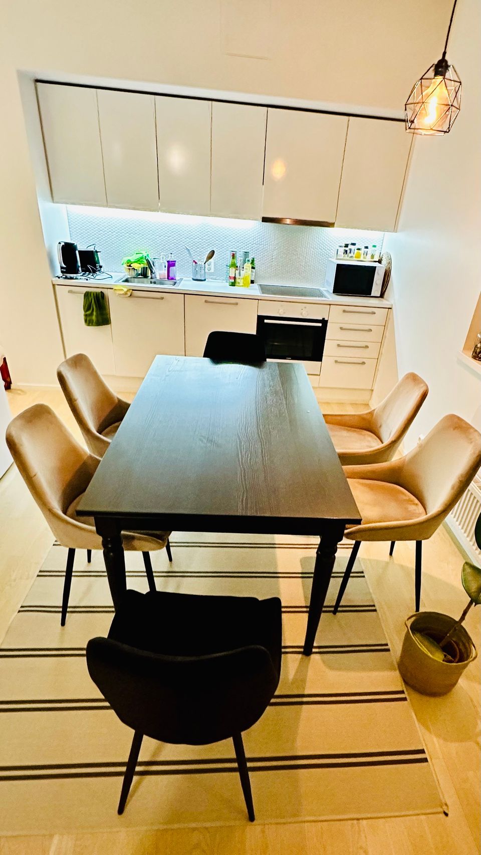 Dining table (IKEA) with 6 chairs (Asko) /Moving out sale