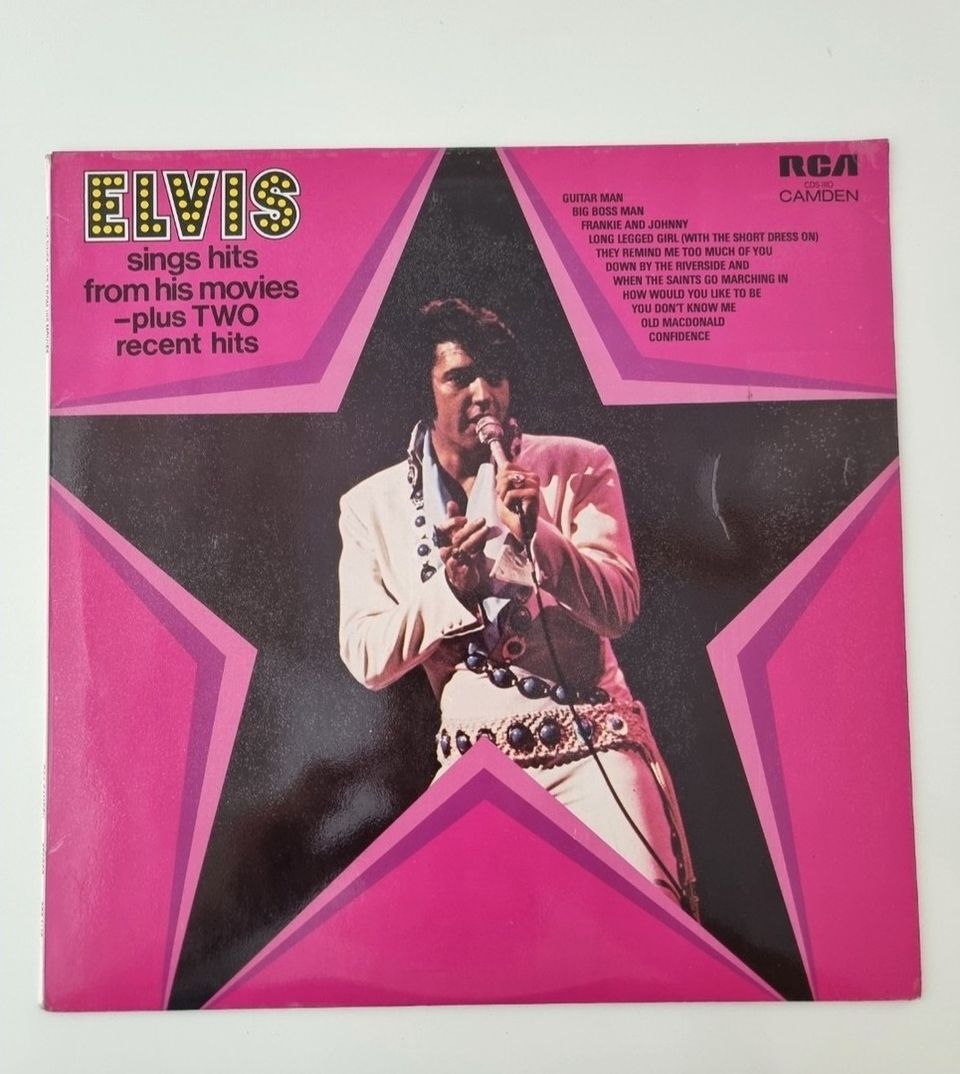 Elvis Presley LP Vinyyli Elvis sings hits from his