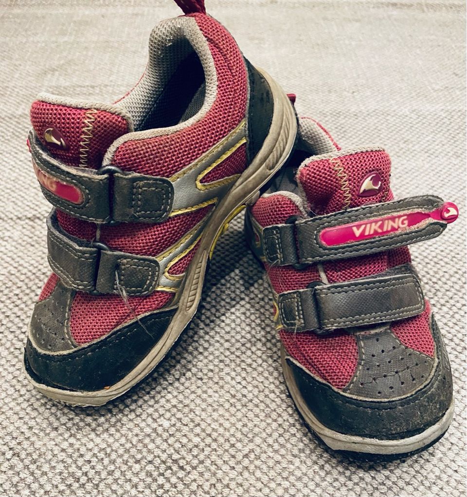 Viking Goretex kengät, koko 25
