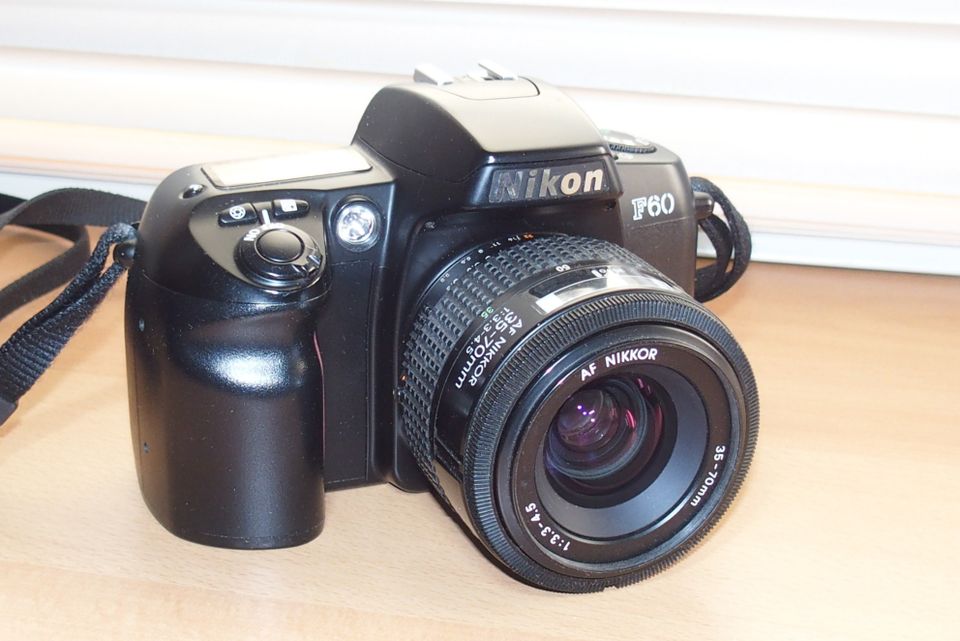 Nikon F60 + 35-70mm filmijärjestelmäkamea