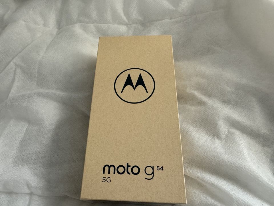 Motorola G54 5G-älypuhelin, Uusi, Takuu 10/2025