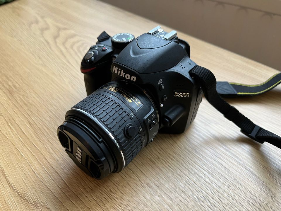 Nikon D3200 + 18-55mm objektiivi