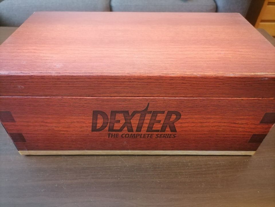 Dexter / Complete Series keräilyboksi (Blu-ray / Saksa)
