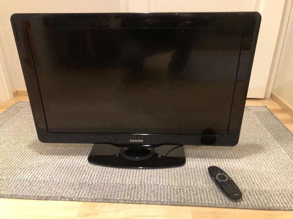 Hyvä Philips TV 32