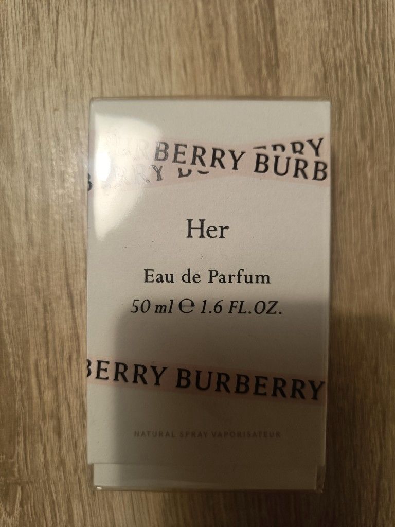 Burberry hajuvesi
