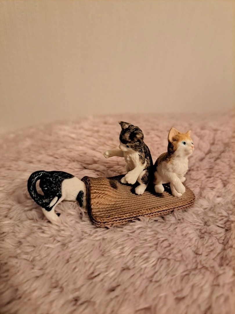 Söpöt schleich kissanpennut