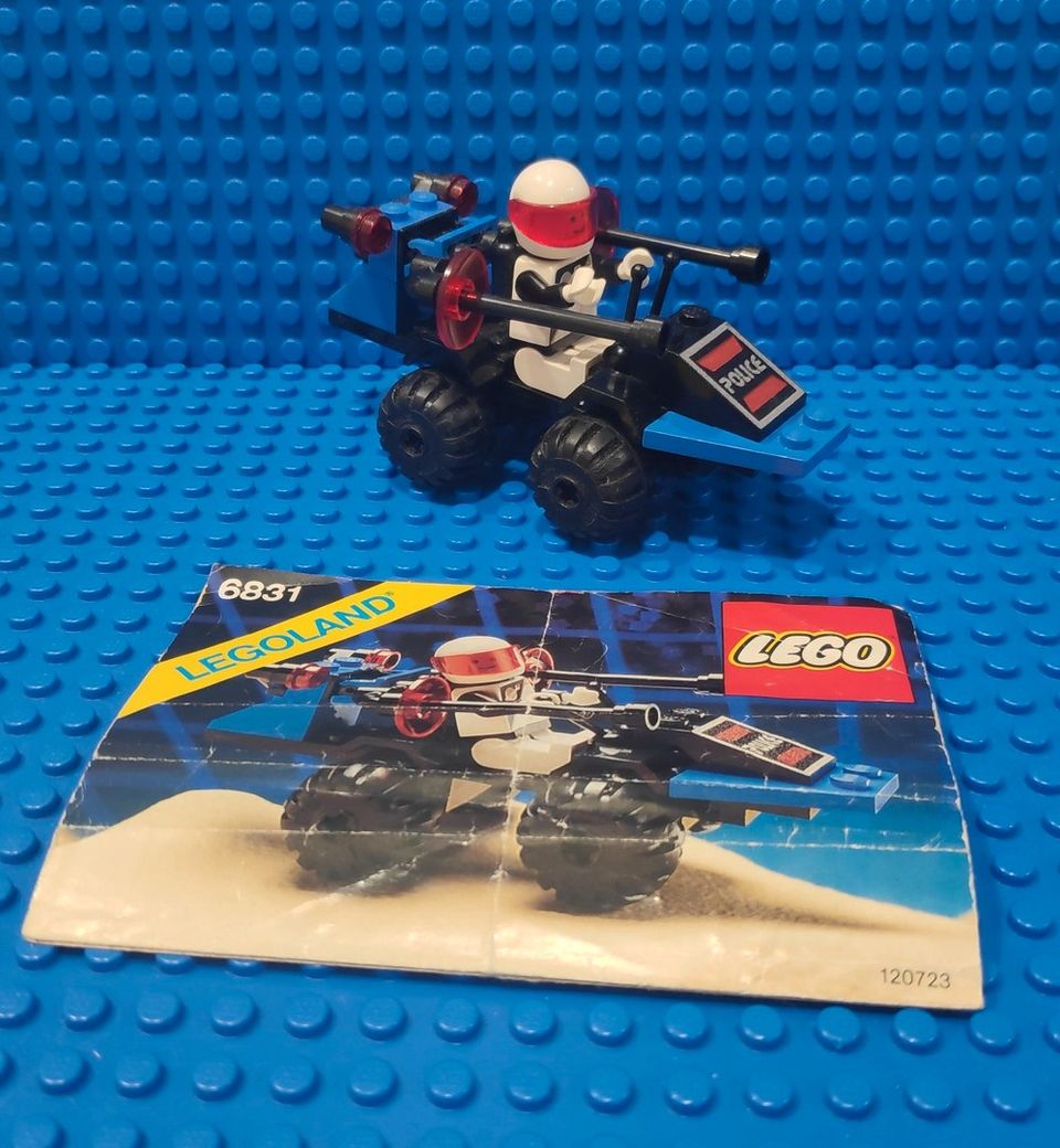 1989 Lego 6831 message decoder