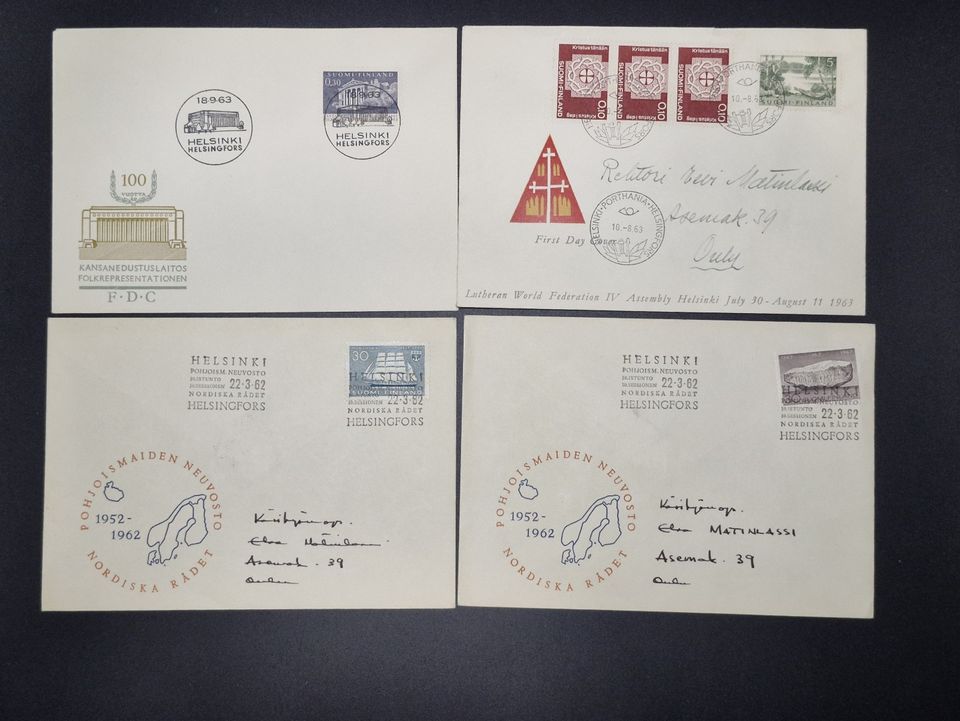 Postimerkkejä; Ensipäiväkuoria ja postilähetyksiä