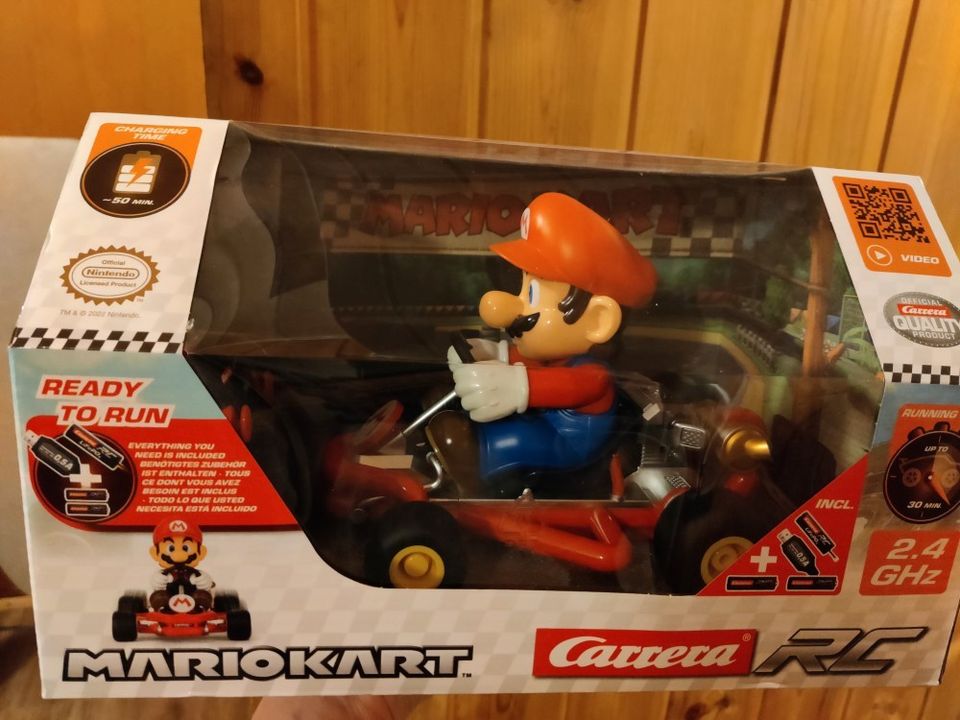 Radio-ohjattava auto Mario