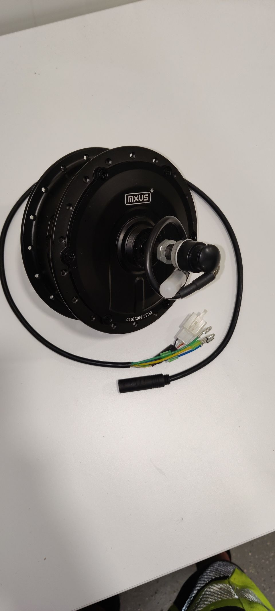 Sähköpyörän moottori taakse. MTB ebike Hub Motor 48V 500W MXUS