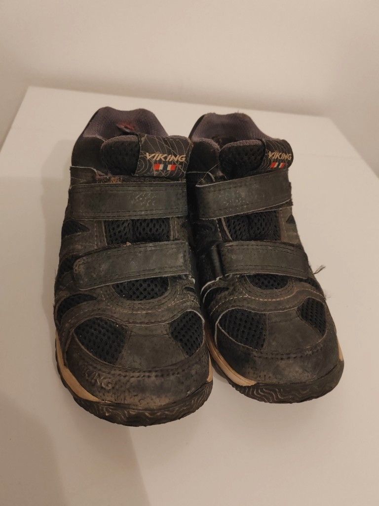 Viking Goretex kengät 31