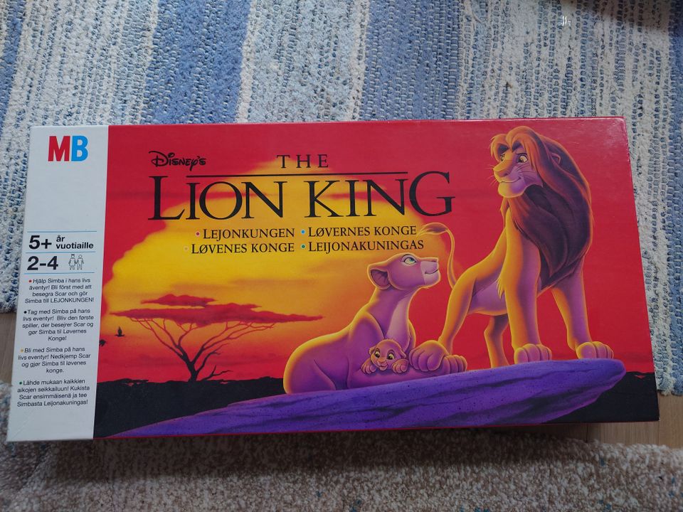 lion king leijonakuningas lautapeli osat tallessa