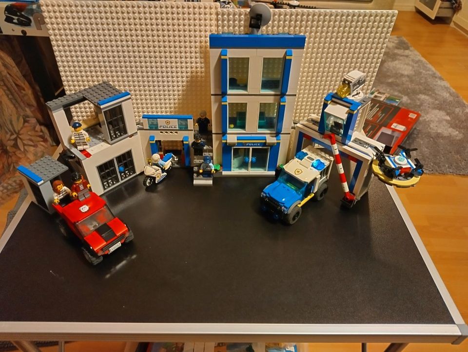 Lego 60246, City - poliisiasema