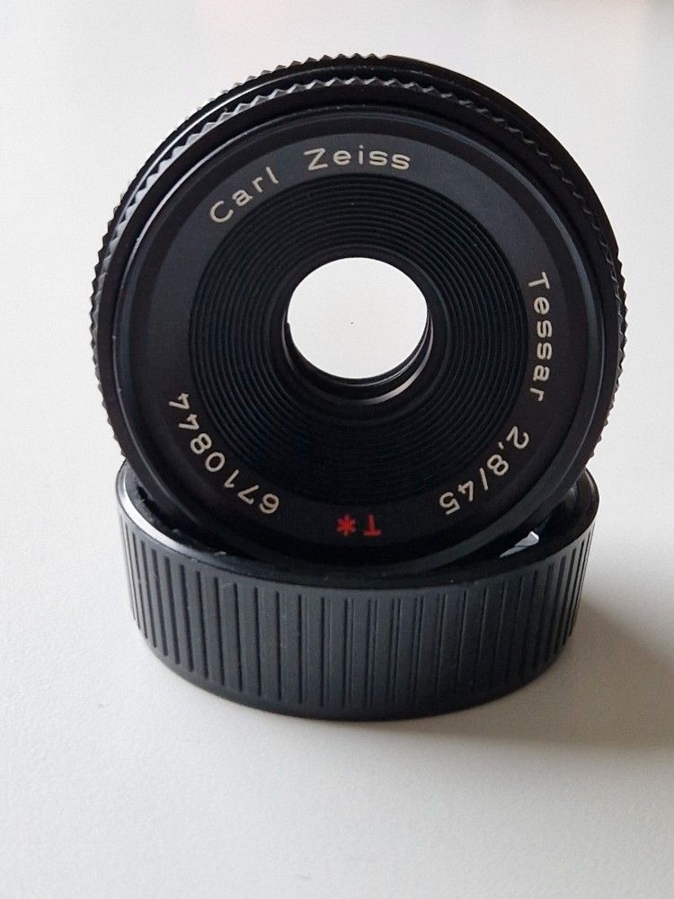 Carl Zeiss 45mm 2.8 Tessar T* C/Y