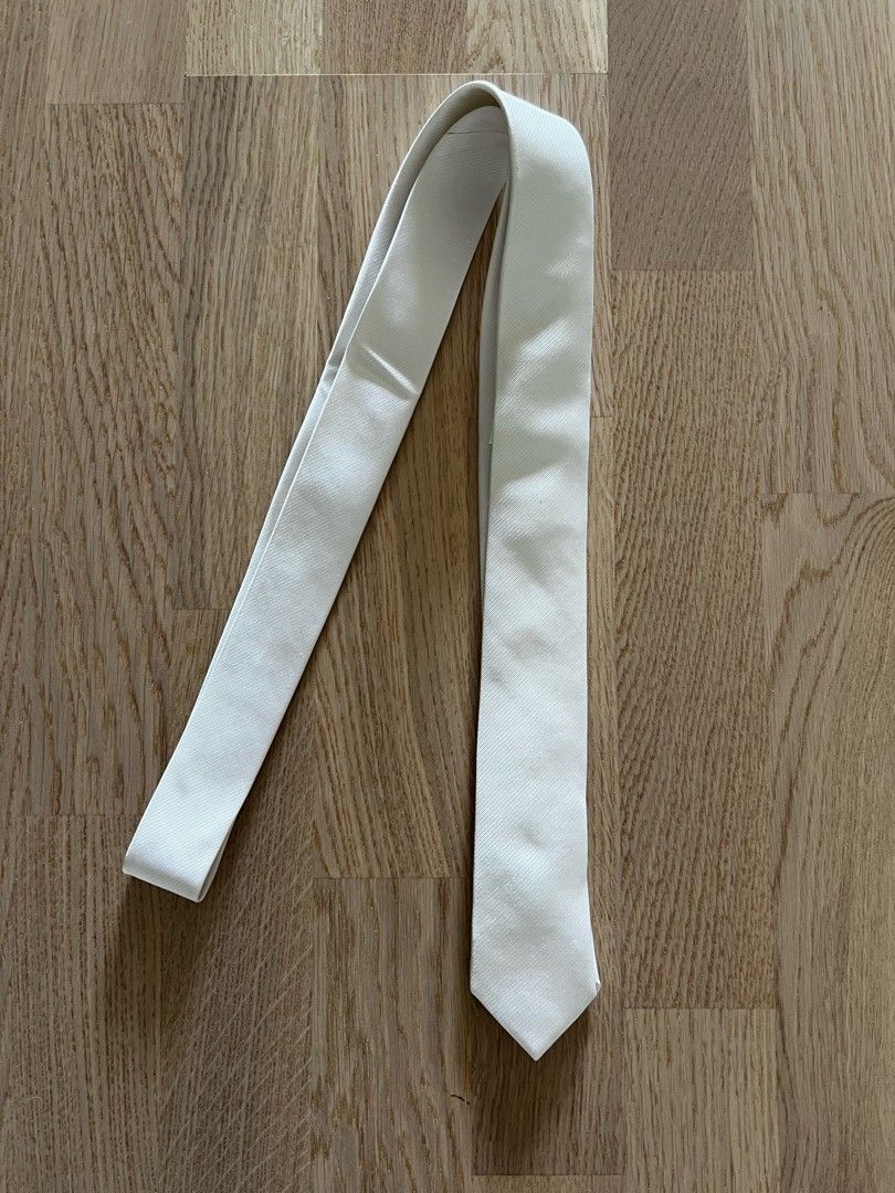 Uusi miesten valkoinen solmio