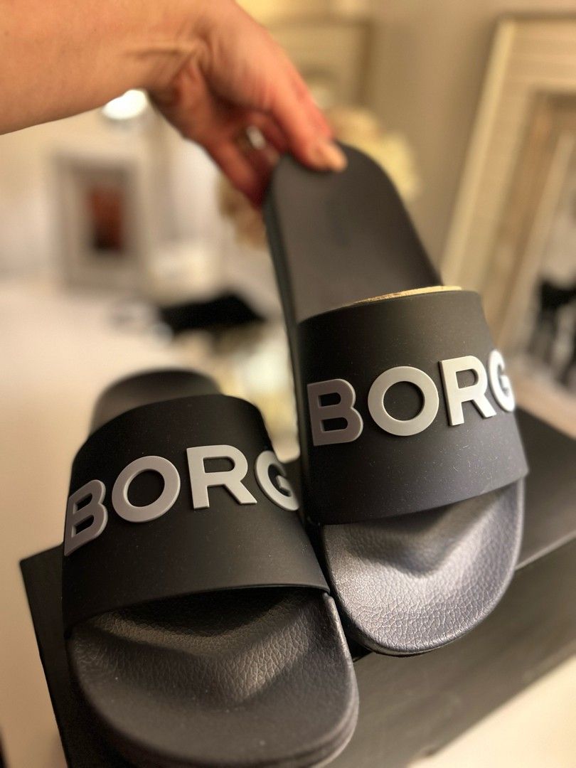 Uudet, tyylikkäät Björn Borg sandaalit 42