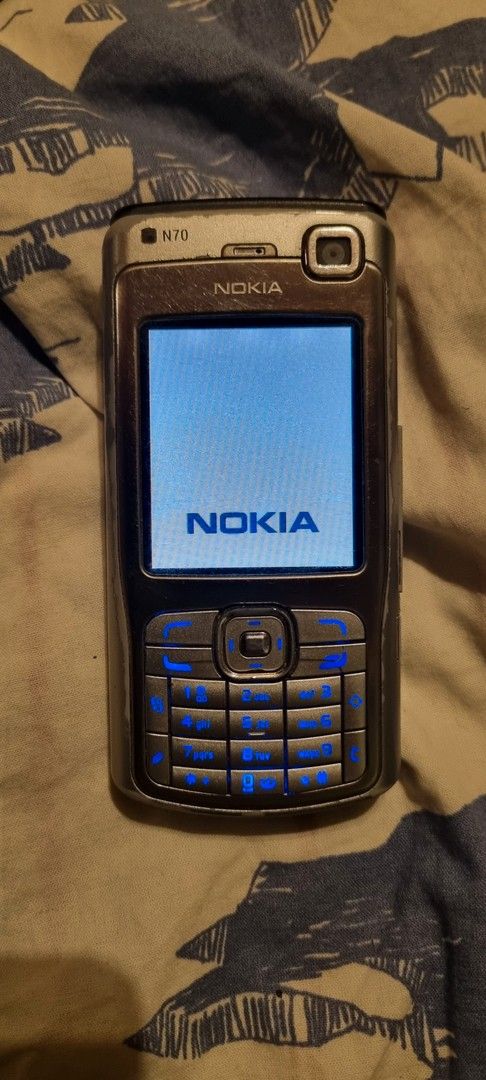 Nokia n70