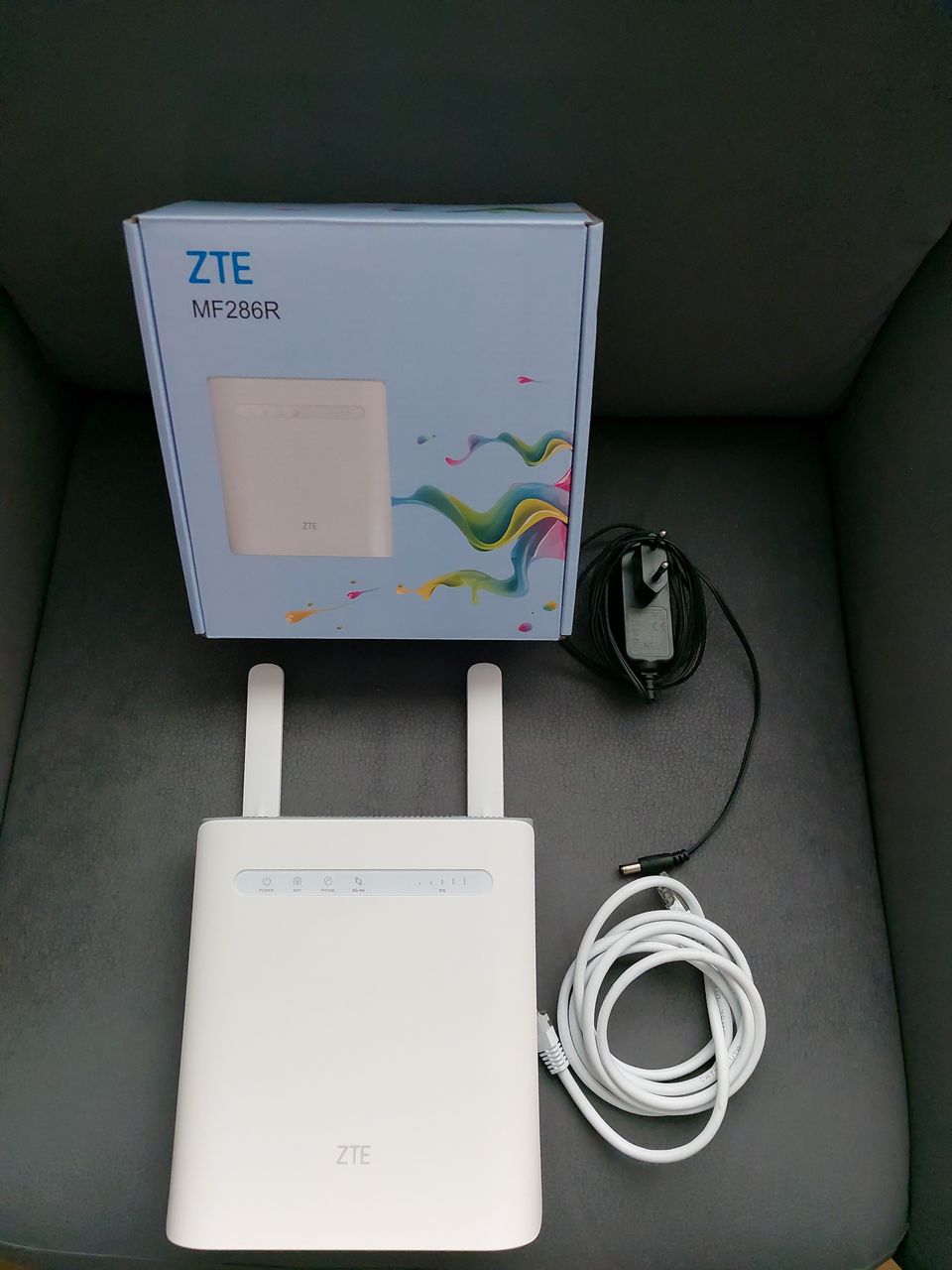 4G Reititin ZTE MF286R