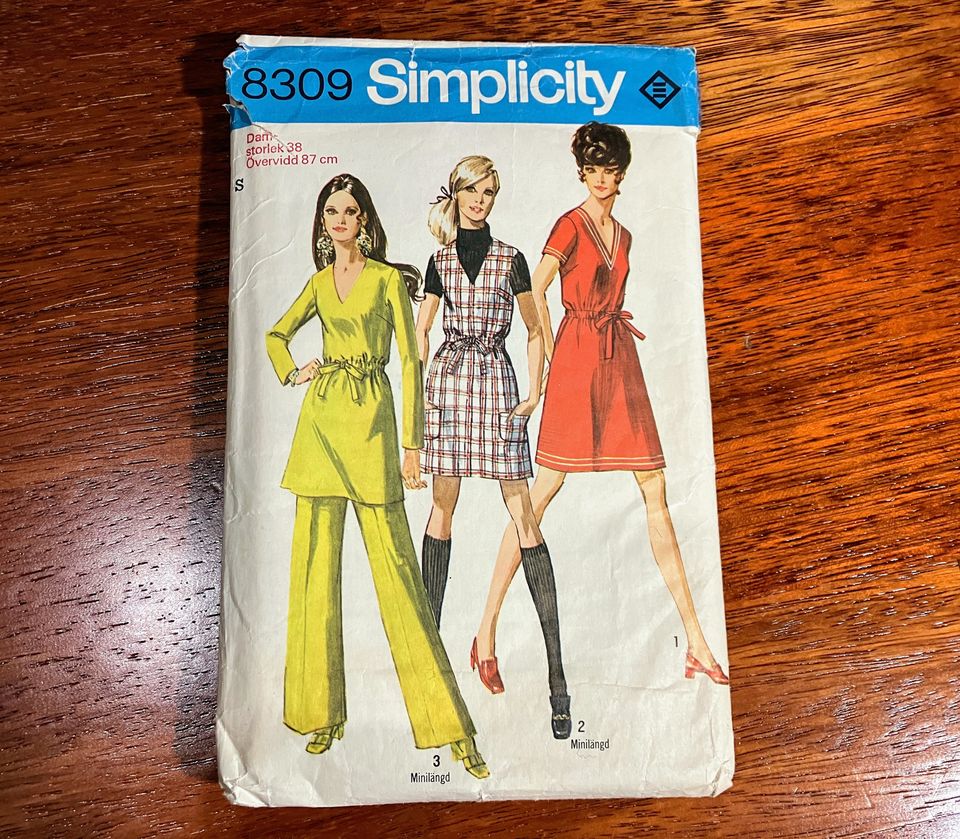 Valmiskaavat Simplicity 8309: Mekko/tunika/liivikame + housut * Vintage