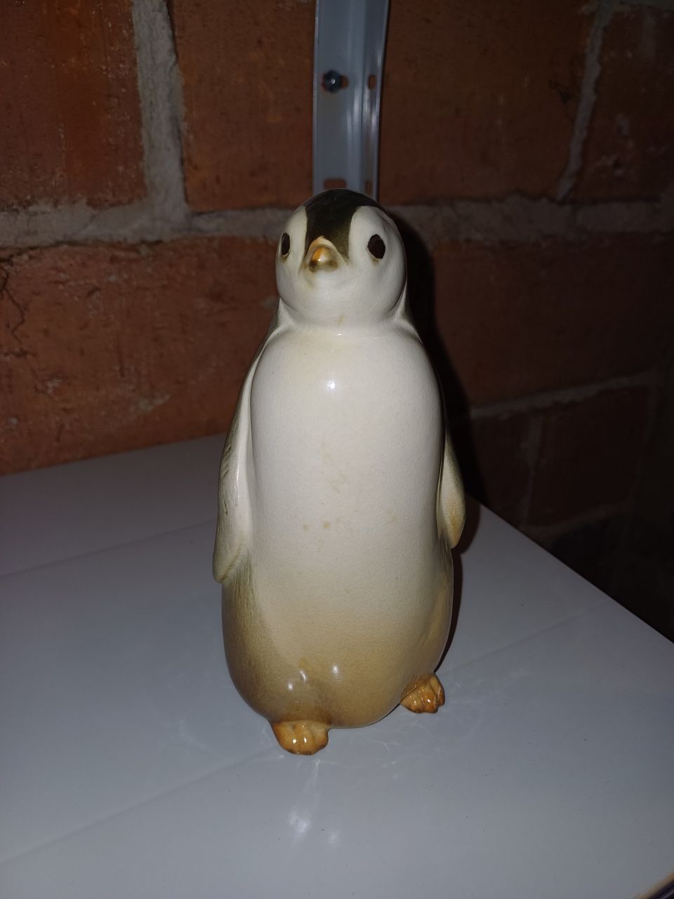 Lomonosov posliini pingviini
