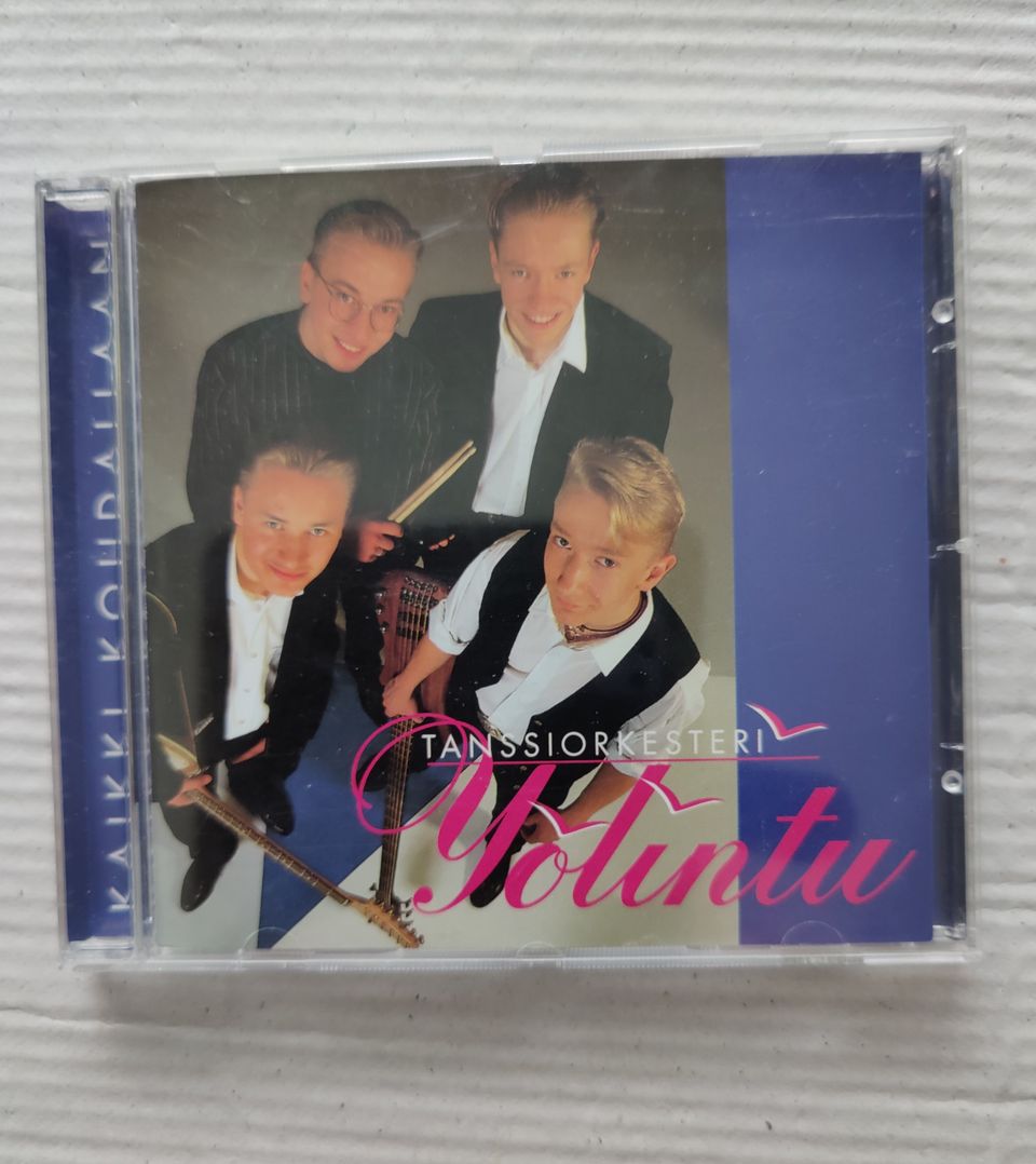 CD Tanssiorkesteri Yölintu/Kaikki kohdallaan