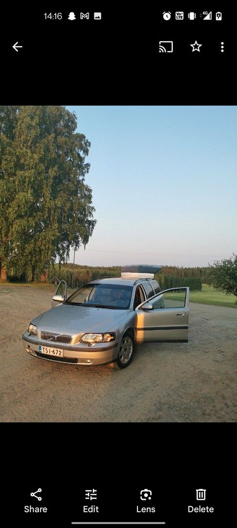 Volvo V70 2001 varaosia