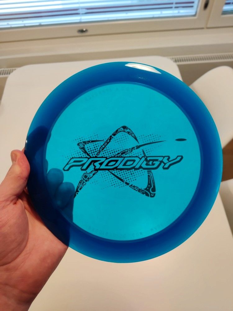 Frisbeegolf - Prodigy X3 400 (UUSI)