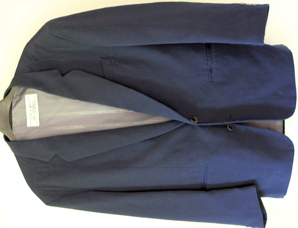 Tummansininen puvun takki, B 48