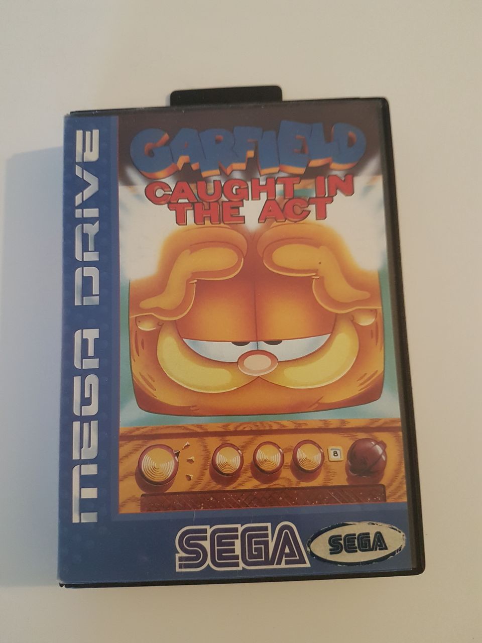 Sega mega drive peli Garfield Caught in the Act