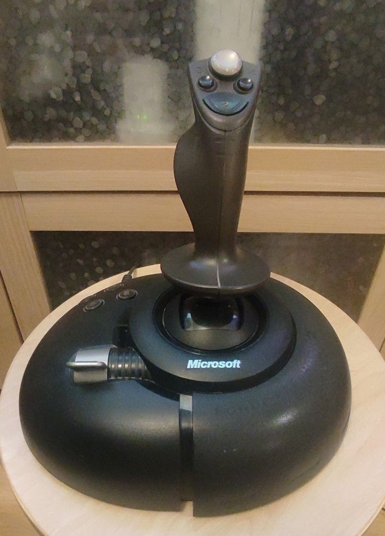 Microsoft Sidewinder ForceFeedBack 2 Joystick