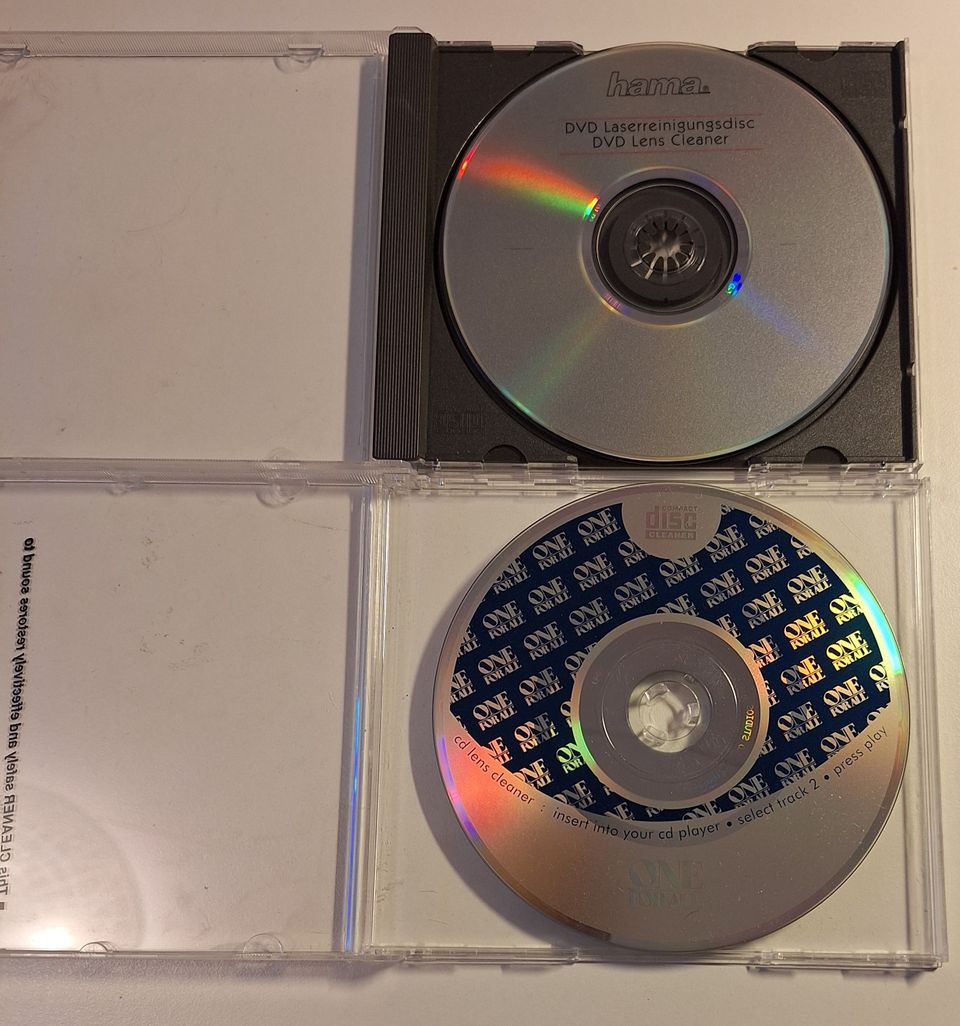 CD ja DVD puhdistuslevyt
