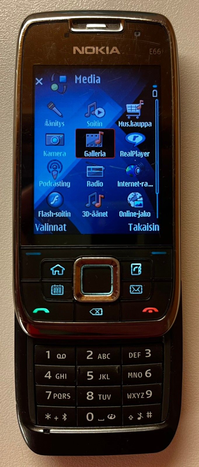 Nokia E66