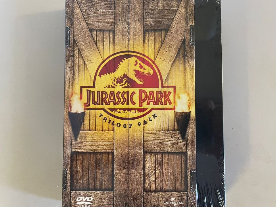 Jurassic Park Trilogy Pack DVD UUSI MUOVIPAKKAUKSESSA