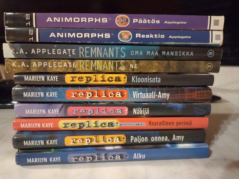 Nuortenkirjoja (Animorphs, Replica jne)