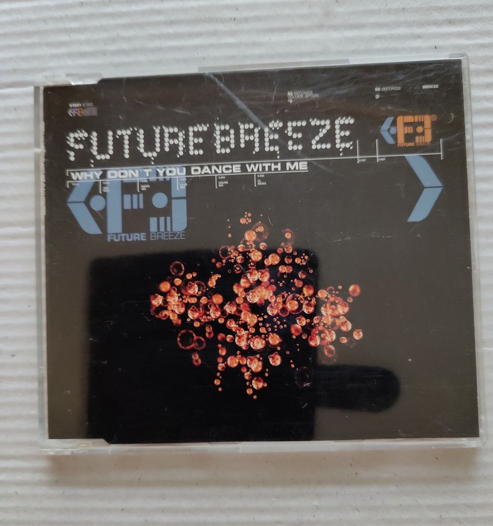 CD Future Breeze/Why Don't You Dance With Me