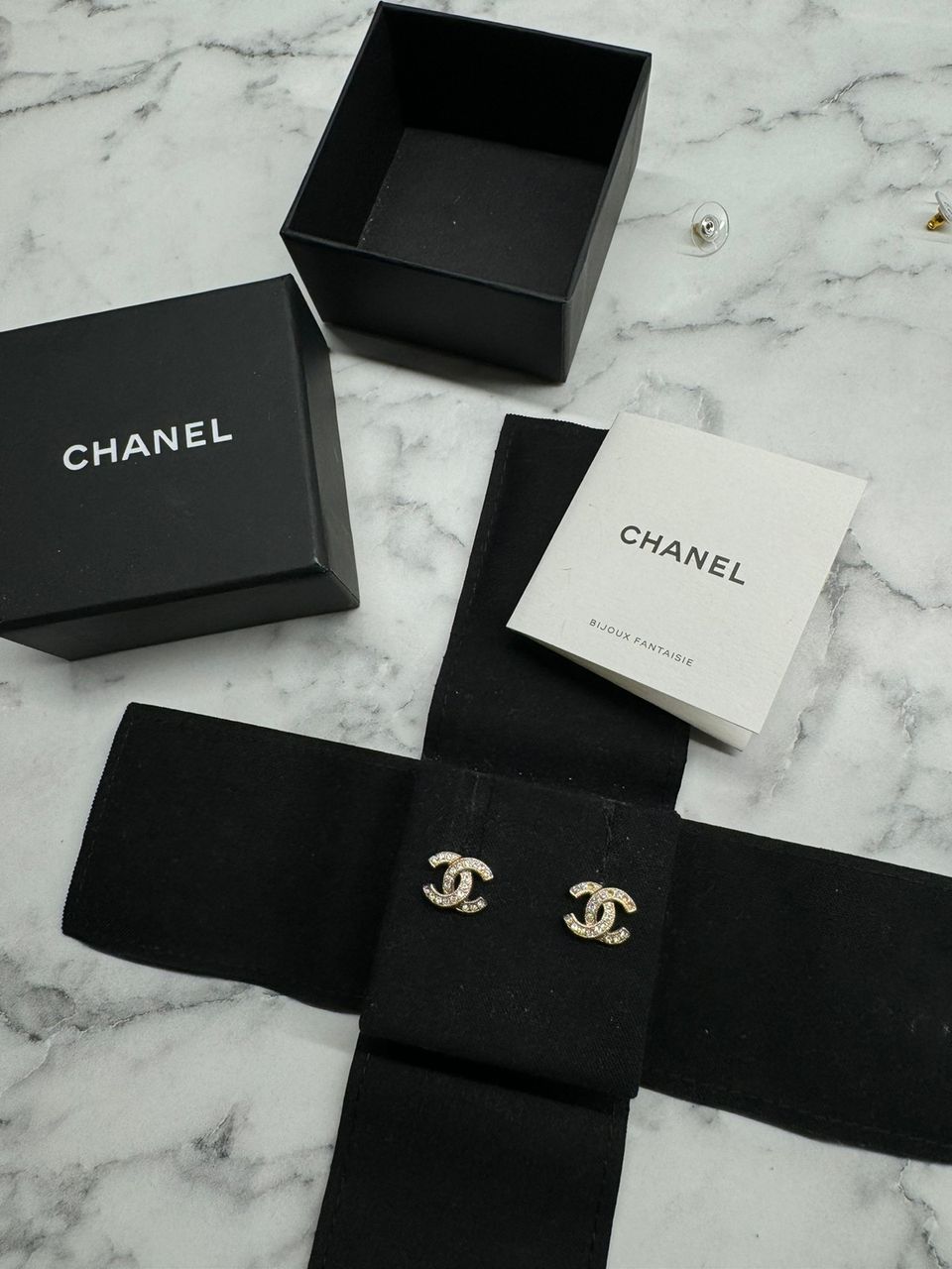 Chanel CC Korvakorut