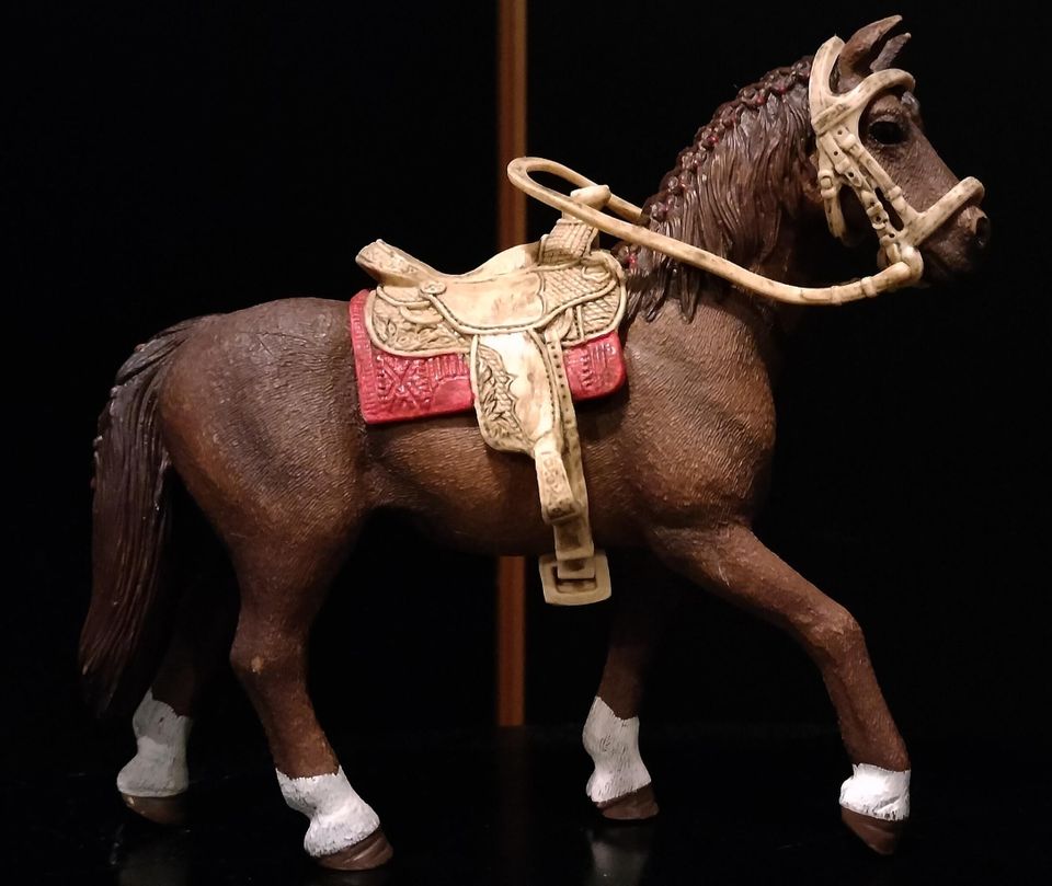 Schleich lännen ratsastus hevonen ja varusteet