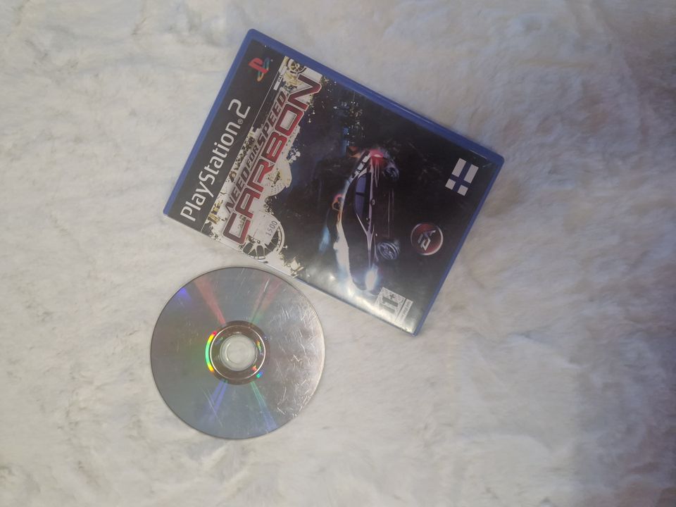 Ps 2 need for speed, carbon peli.
