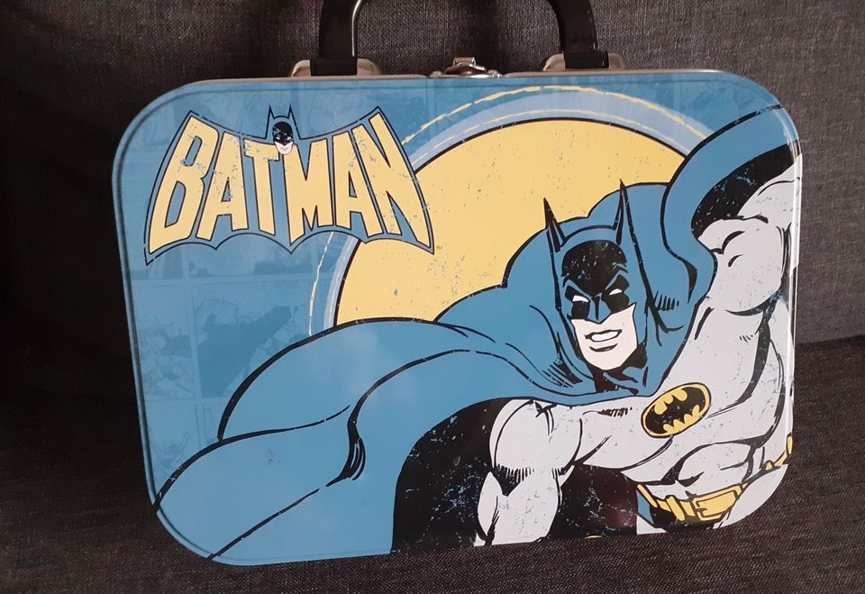 Batman metallinen rasia laukku boxi