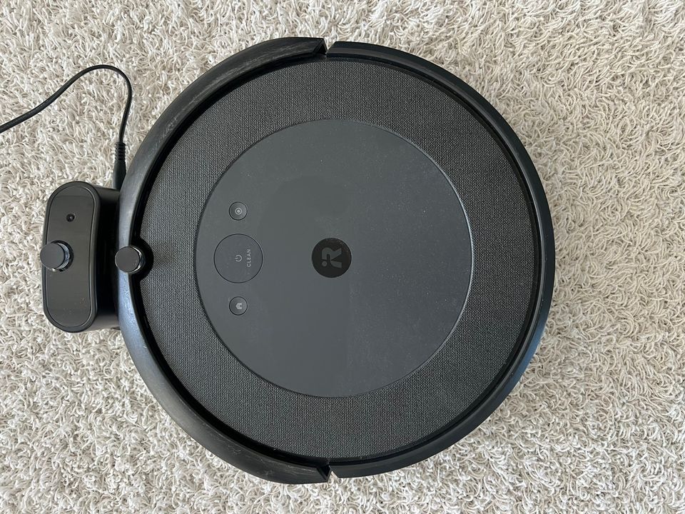 Irobot Roomba i3