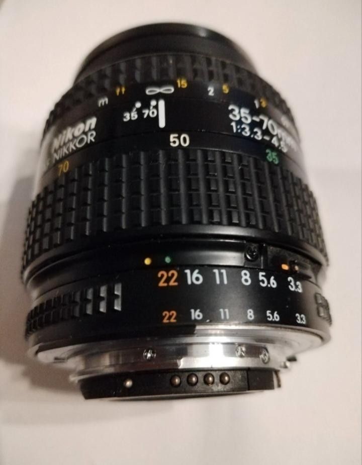 NIKON NIKKOR 35-70