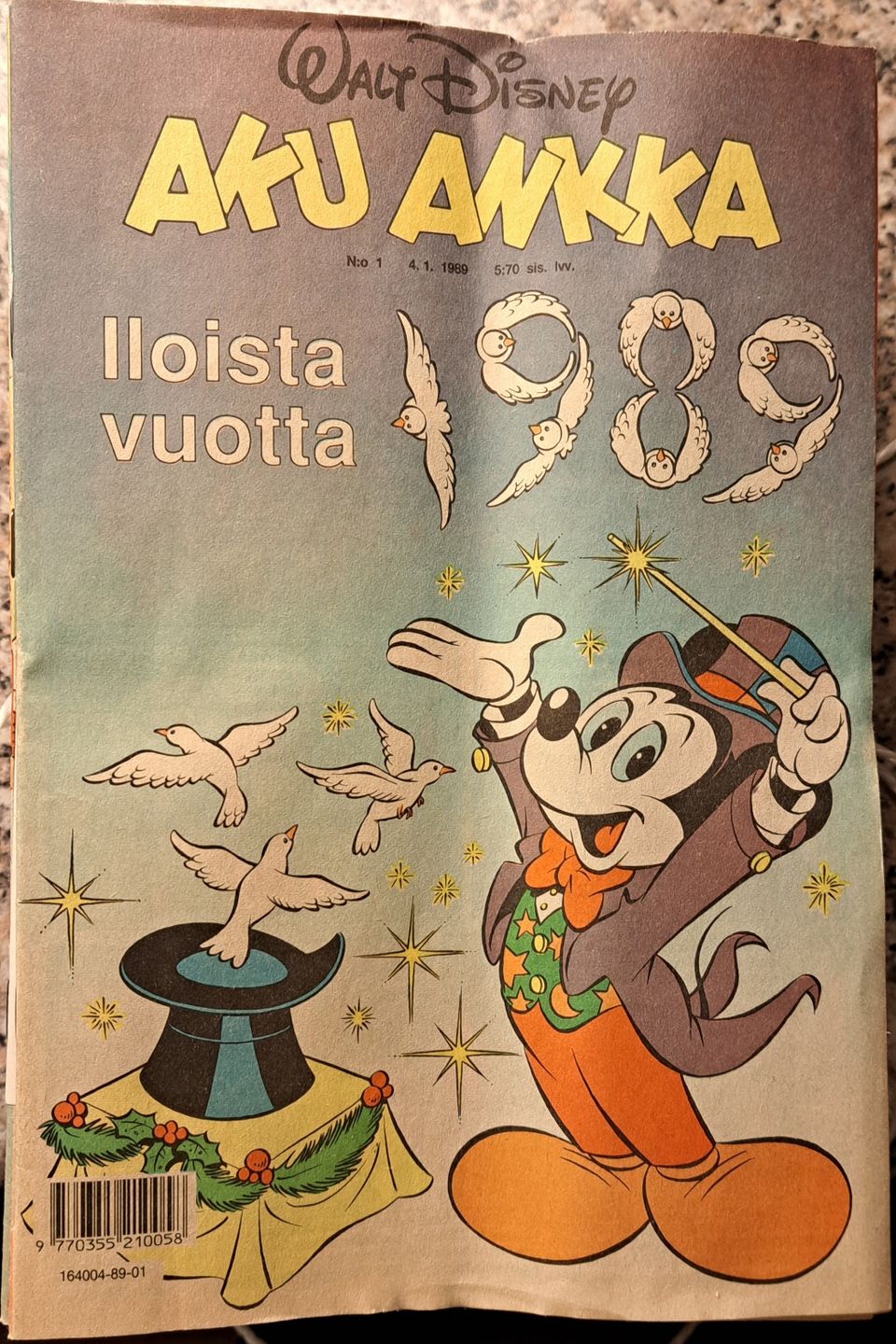 Aku Ankka lehdet vuodelta 1989