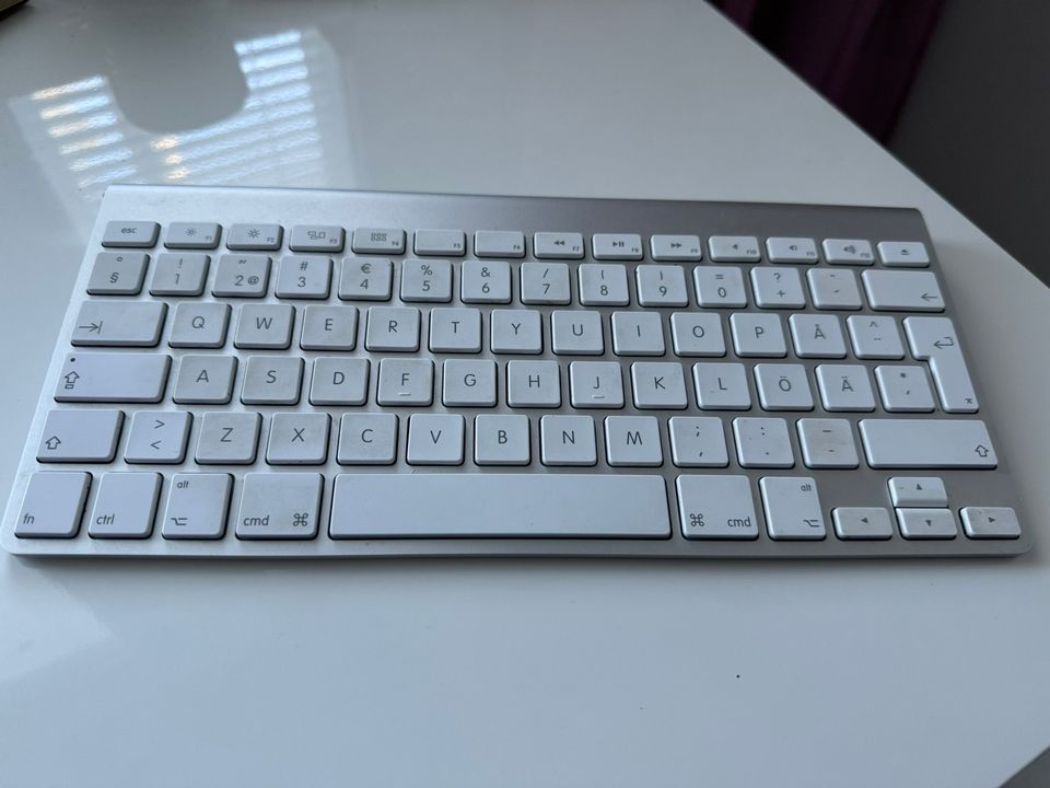 Apple Magic Keyboard näppäimistö