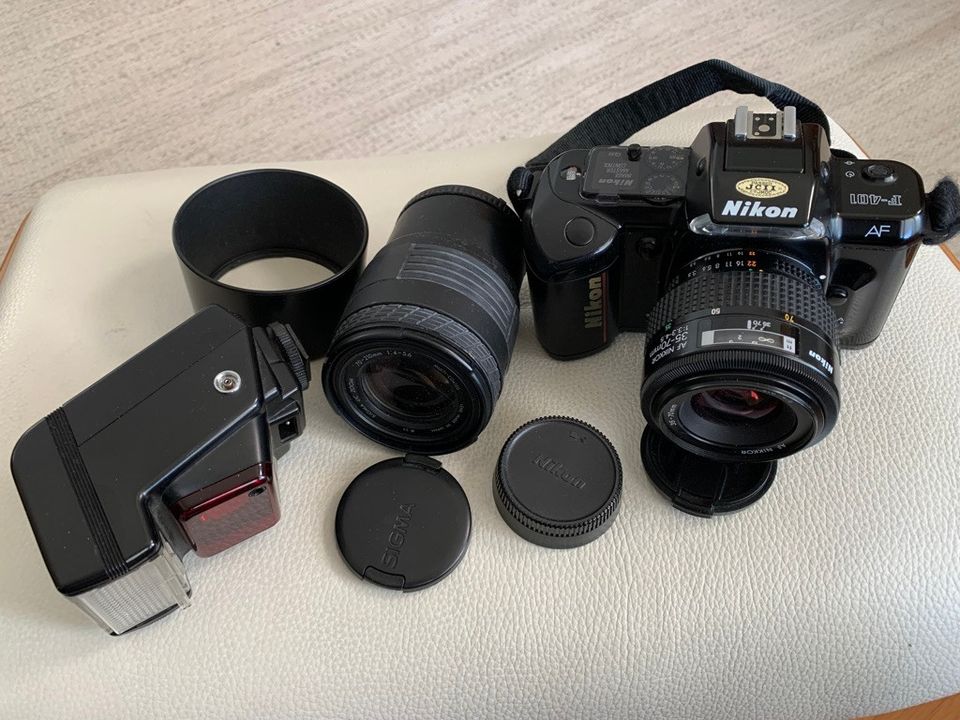 Nikon F401+Nikon 35-70+Sigma 70-210