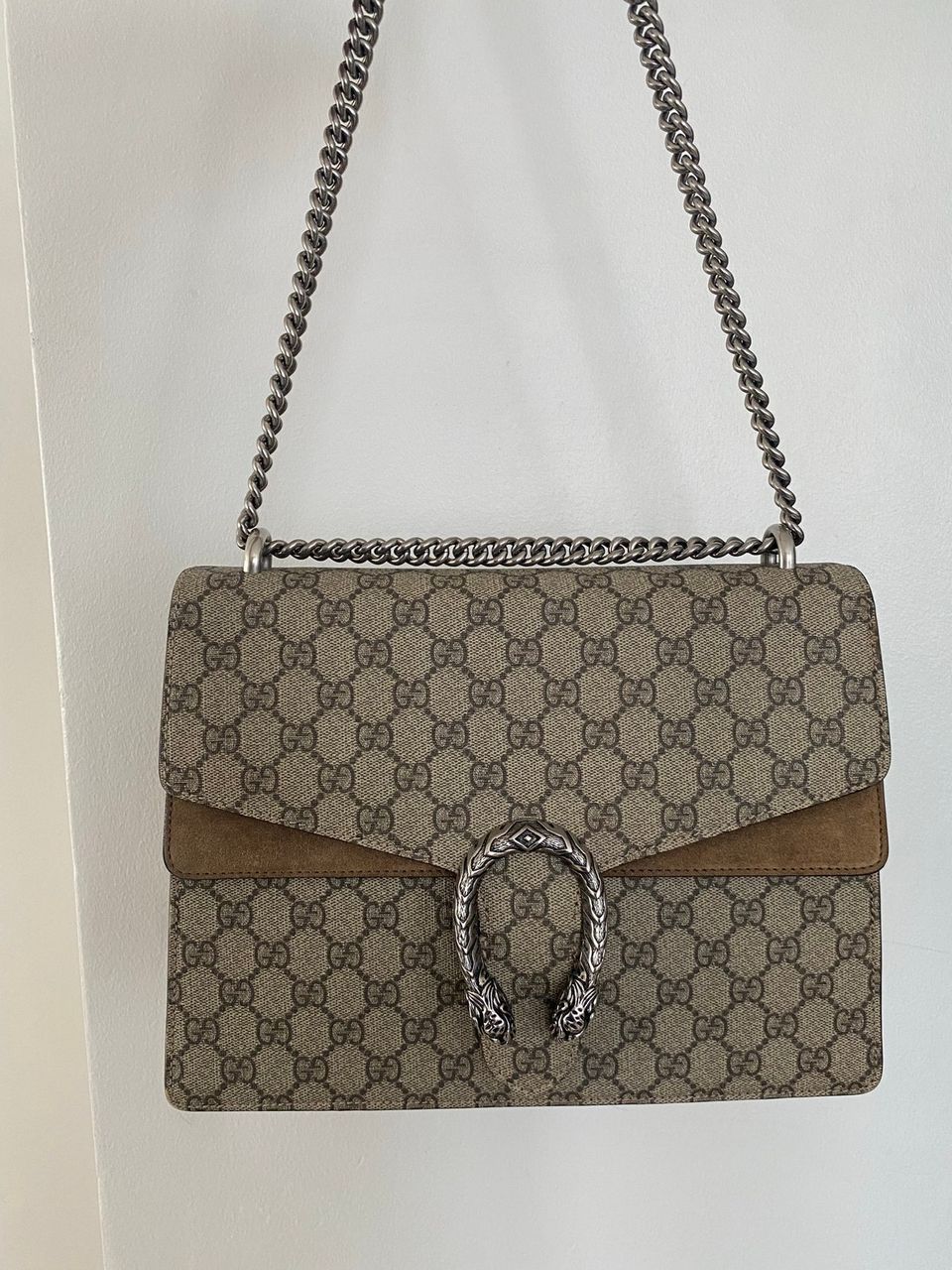 GUCCI Dionysus Medium GG laukku