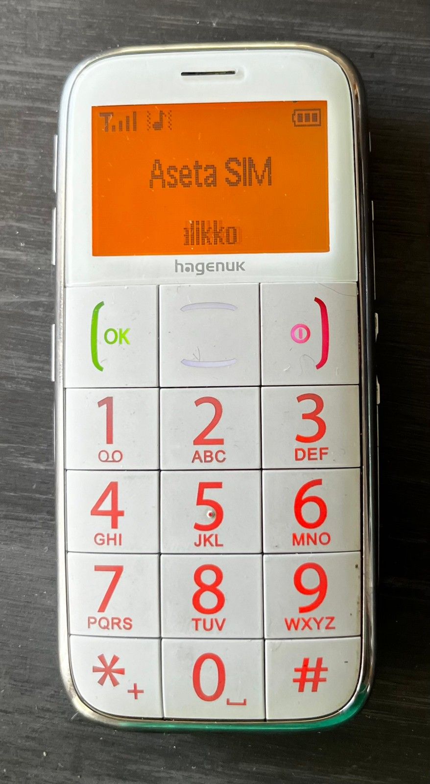 Hagenuk fono E100 Premium senioripuhelin