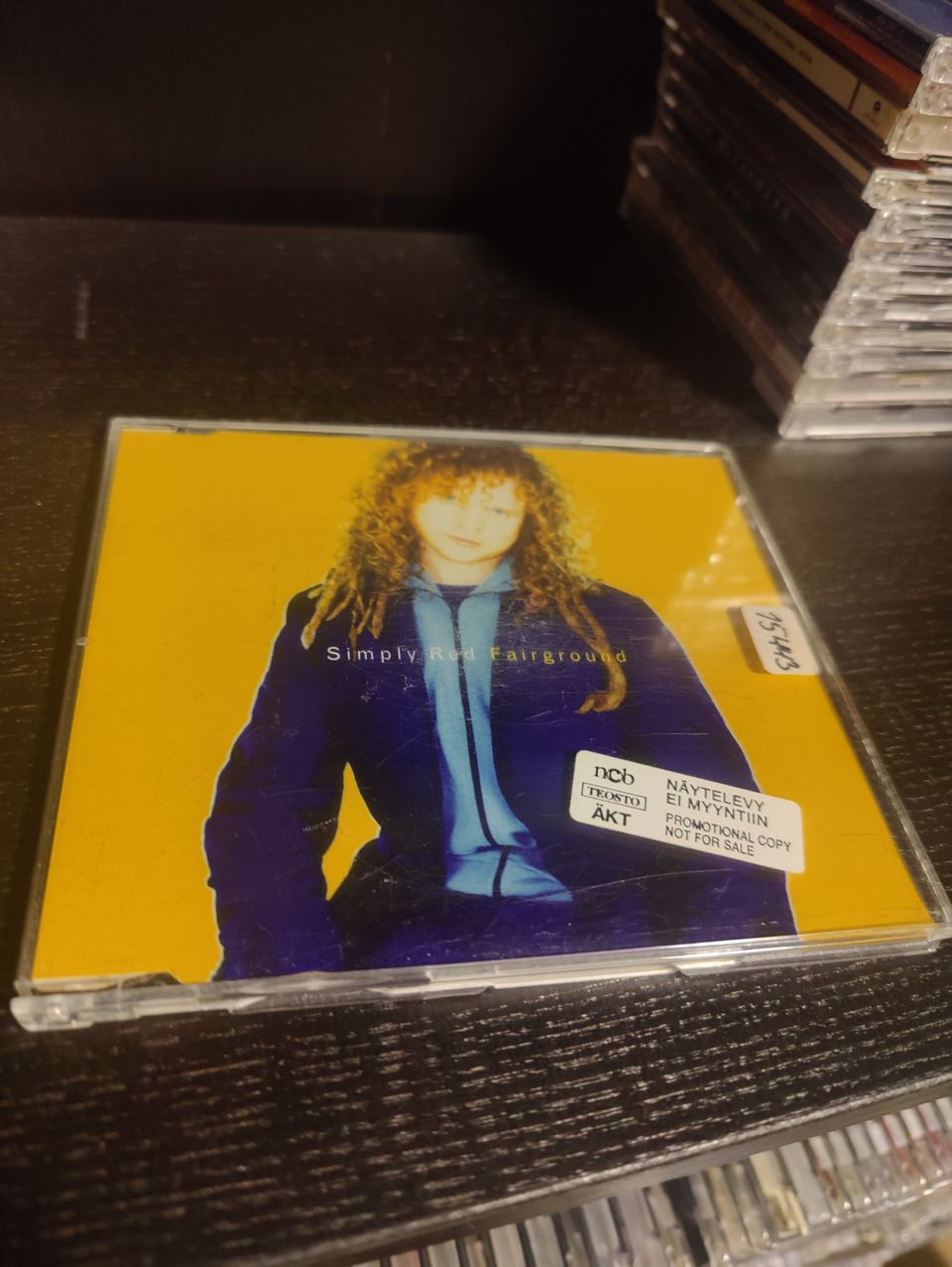 Simply red cds tarjoa!
